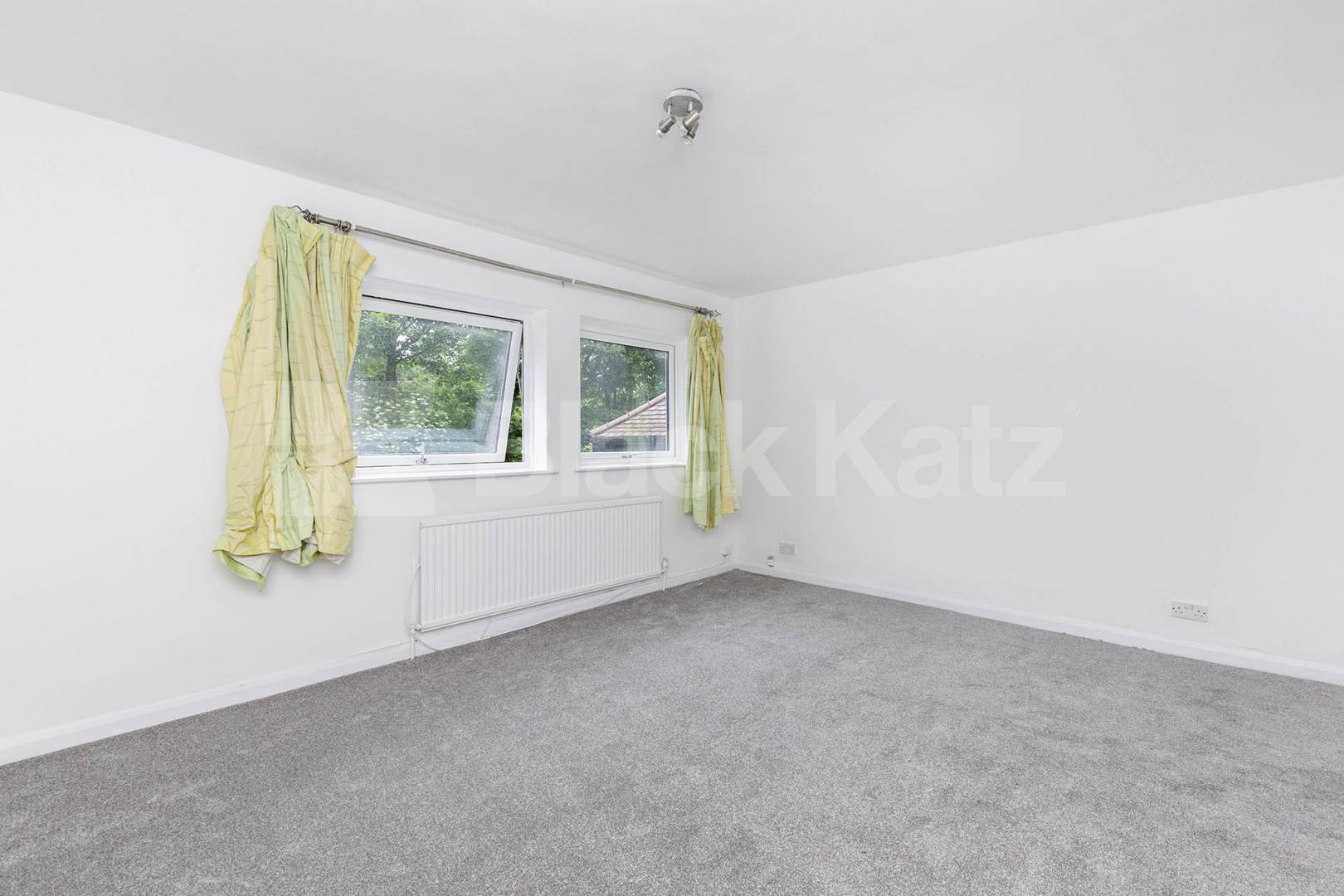 2 bedroom 2 bathroom maisonette with garden located close to Highgate station  Stanhope Road, Highgate